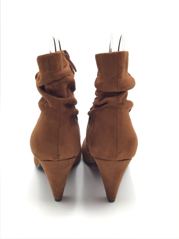 Boots Ankle Heels By Cl By Chinese Laundry In Brown, Size: 10 Online - Image 4