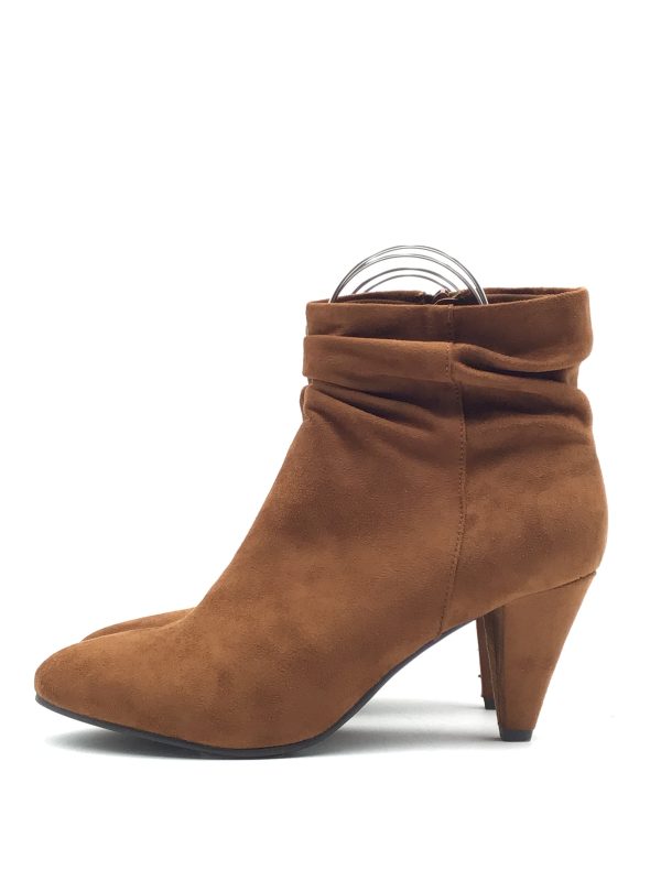 Boots Ankle Heels By Cl By Chinese Laundry In Brown, Size: 10 Online - Image 3